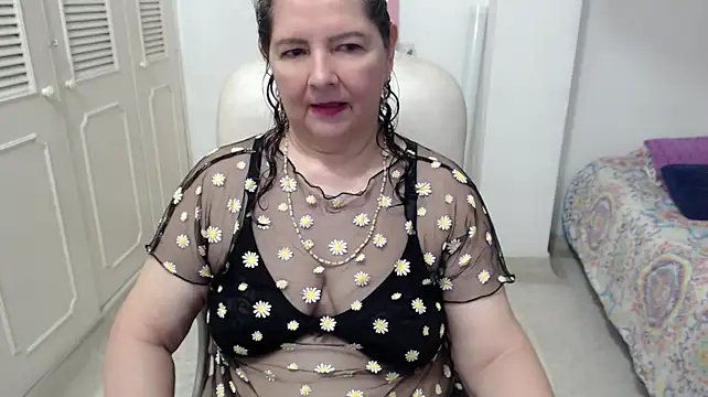 Chatroom XXX en direct de leonela_69