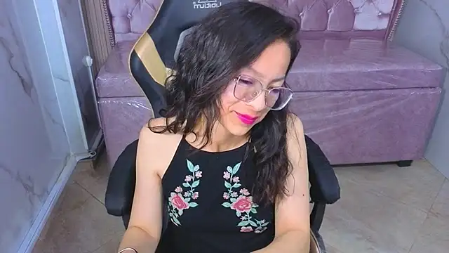 Sandra98_b – Naživo XXX chat