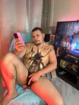 Webkamerová show alejo_jordan28