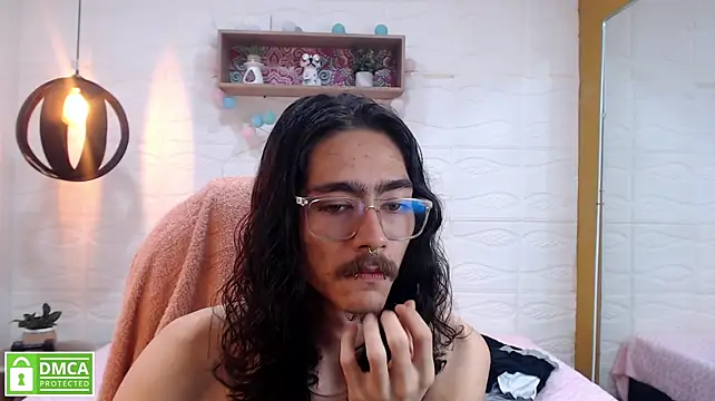 bigcock_robert – Naživo XXX chat