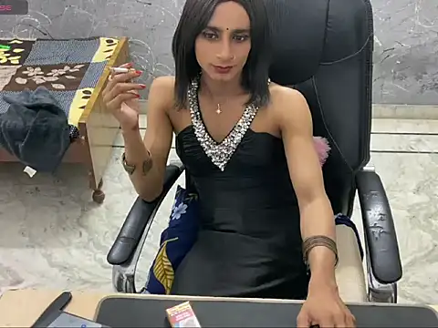 LuvLayla: απευθείας συνομιλία ΧΧΧ
