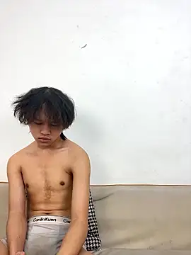-OvO-'s Live XXX Chat