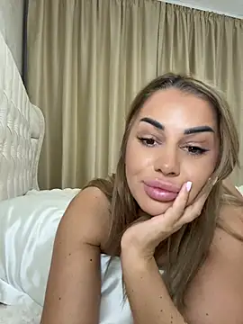 KirstieVegas Chat XXX live
