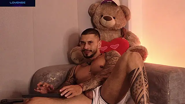 Seth_Vegaa Adlı Modelin Canlı XXX Sohbeti