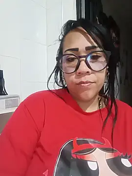 OliviaWilliamm Adlı Modelin Canlı XXX Sohbeti
