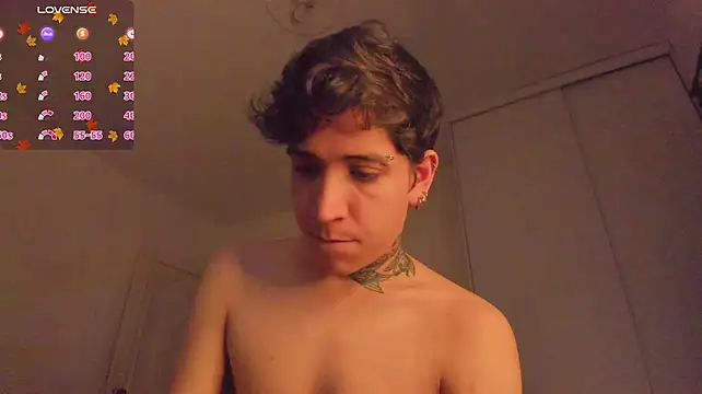Michael_v77 Chat XXX in diretta