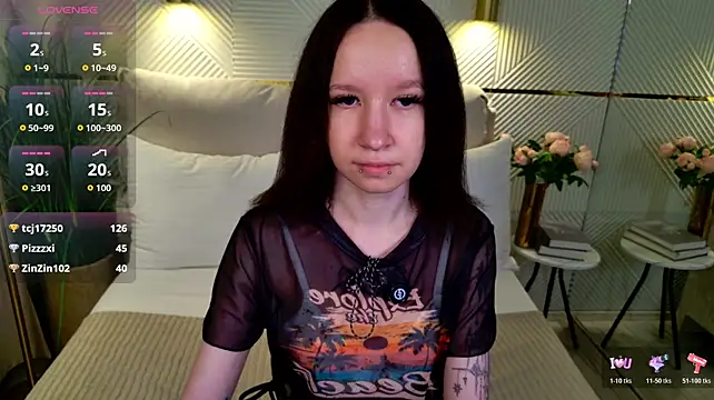 Mi_Mi_Mia Chat XXX in diretta