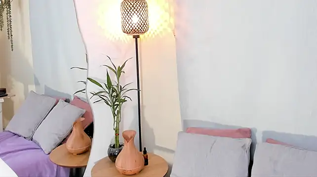 Johaphyton Adlı Modelin Canlı XXX Sohbeti