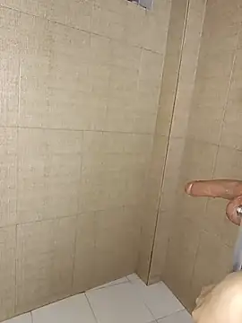 valentinaa_07 Adlı Modelin Canlı XXX Sohbeti