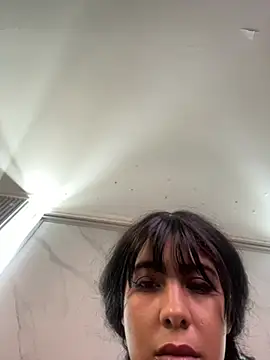 MiaAndrade's Live XXX Chat