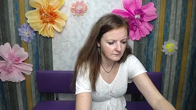 دردشة MeganPirs الجنسية المباشرة