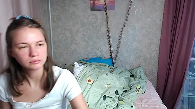 leila_bambi_'s Live XXX Chat