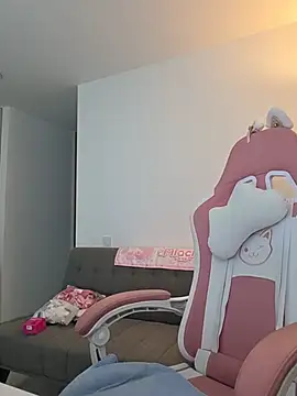 XXX chat uživo modela azumiichan