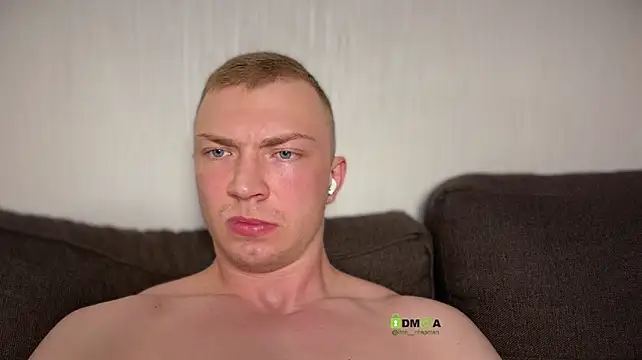 iron__chap's Live XXX Chat