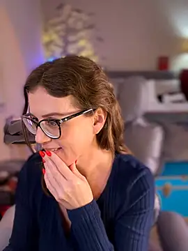 Czat XXX na żywo – MaiseKnox