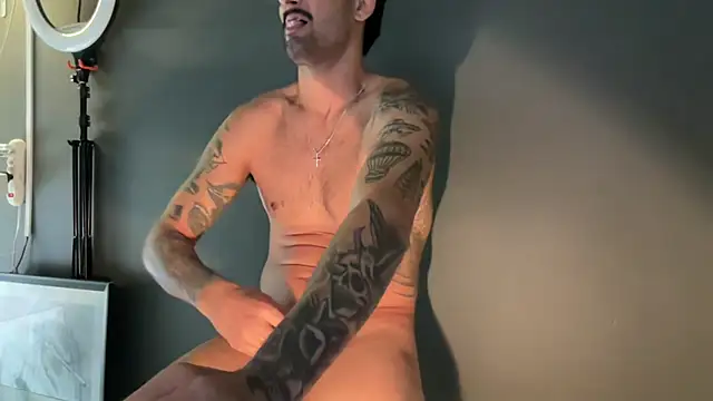 Chat XXX ao vivo de ZeusDelicious