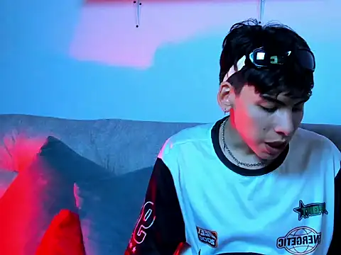 Angel_Dustt1 XXX чат на живо