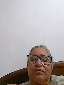 _candi's Live XXX Chat