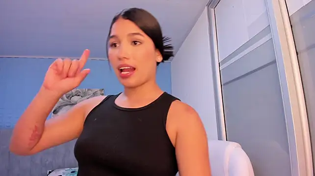 angel_cute19's Live XXX Chat