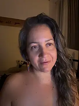 AVRAKEHDABRA's Live XXX Chat