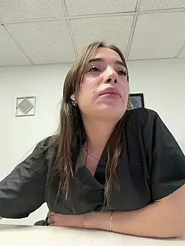 Czat XXX na żywo – Sweet_Milaa1