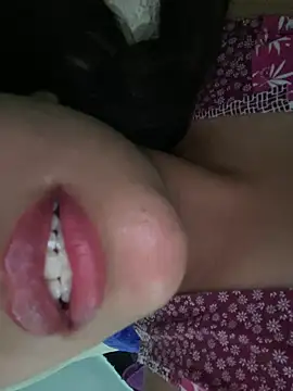 evena Adlı Modelin Canlı XXX Sohbeti