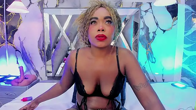 Chat +18 de CandyMartinez_ ao vivo