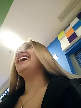 XXX chat uživo modela alana_69