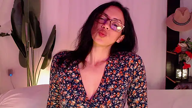 Chat XXX en directo de Belladonna_lips