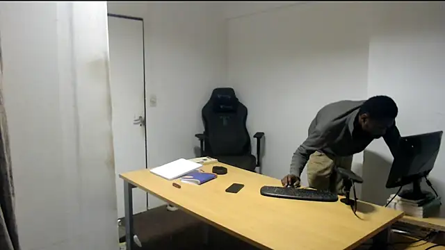 Mastertopdomen Live XXX chat