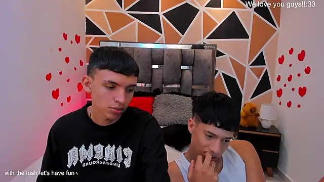 Juan_Nd_Steven – Live XXX-chat