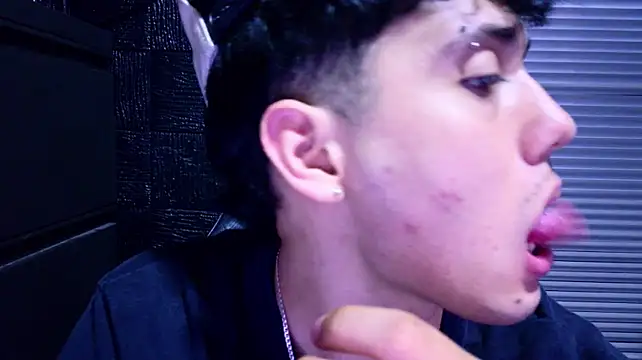 Chat XXX en directo de SrJacobs