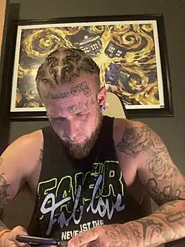 Smokebluntafterblunt's Live XXX Chat