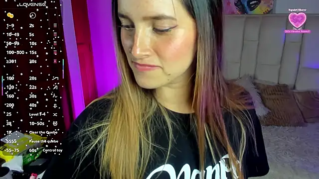 Czat XXX na żywo – SophieeMillers