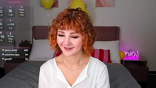Kira__Fluffy's Live XXX Chat