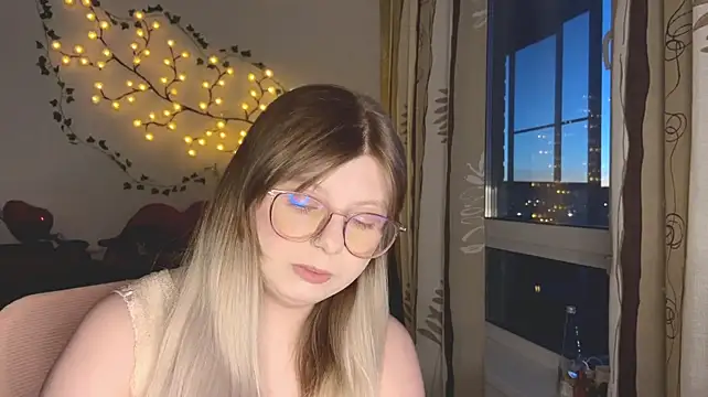 Živý XXX chat YukiBlush