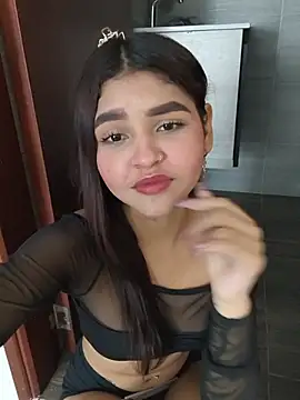 Lua_Foxy's Live XXX Chat