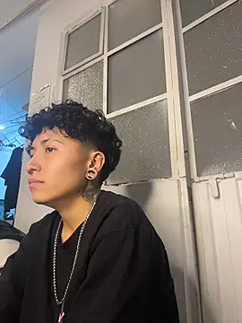 Chat XXX Live ian_mathias_
