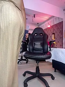 Chat XXX Live Auri__