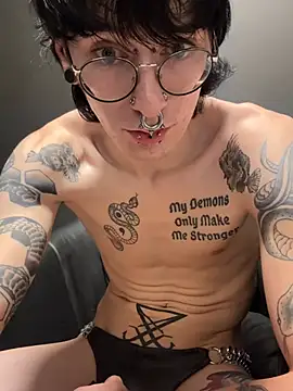 GothSadist – Live XXX-chat