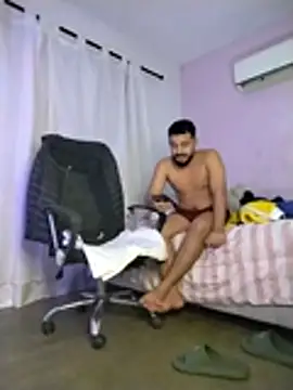 BadboyX333 – Naživo XXX chat