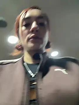 ariiel_'s Live XXX Chat