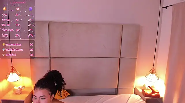 jadetorres_'s Live XXX Chat