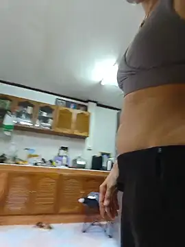 Mama_Eva_1's Live XXX Chat