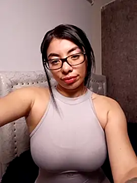 دردشة Miaparkerss_ الجنسية المباشرة