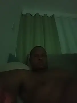 JtinhaRj webcam show