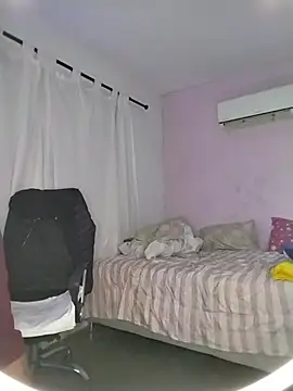 BadboyX333 XXX чат на живо