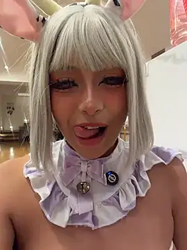 seraphine23's Live XXX Chat