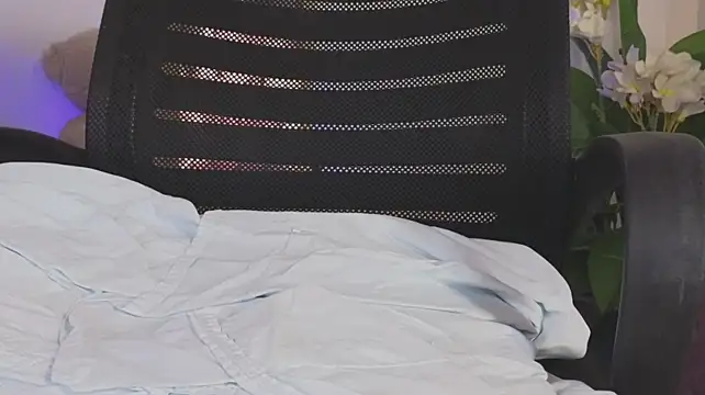 Czat XXX na żywo – _Linoshka_1