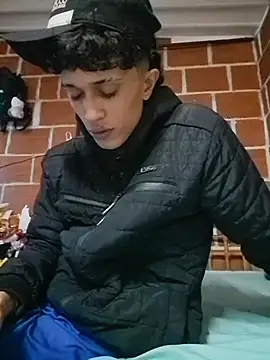 moonlight-couple Chat XXX live